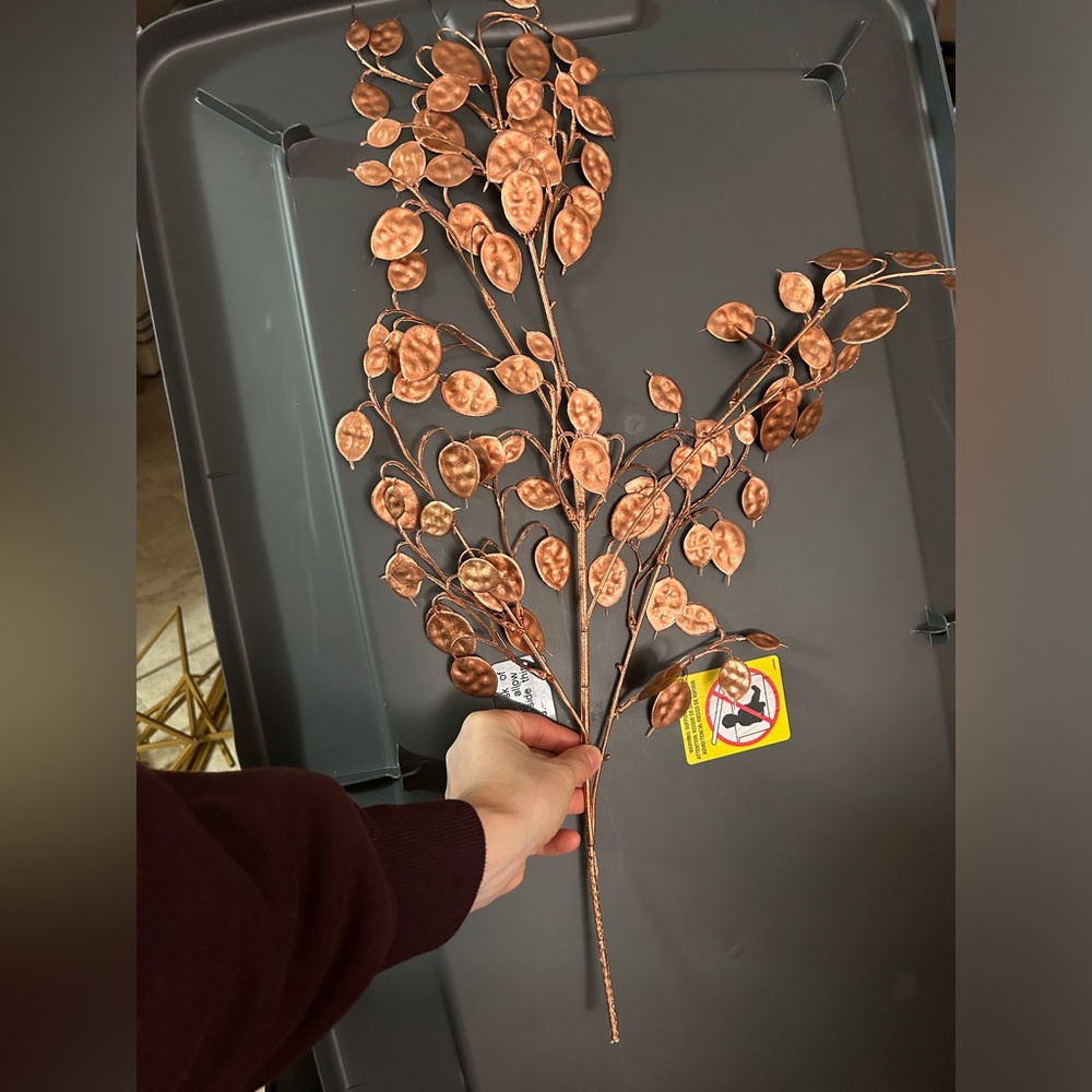 24” rose gold stems 8 stems total